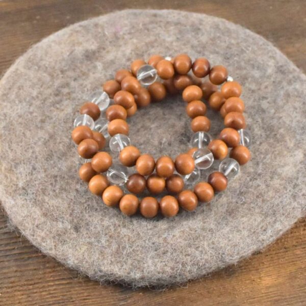Männer Armband aus Sandelholz und Bergkristall – Bild 3