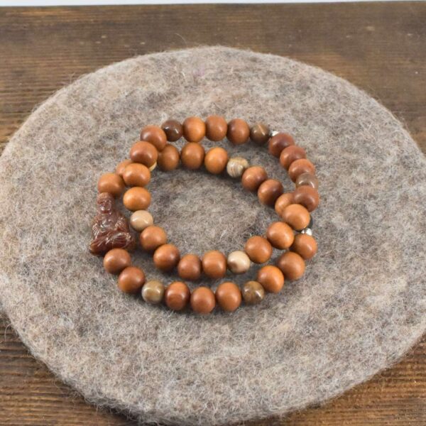 Männer Armband aus Sandelholz und versteinertem Holz – Bild 2