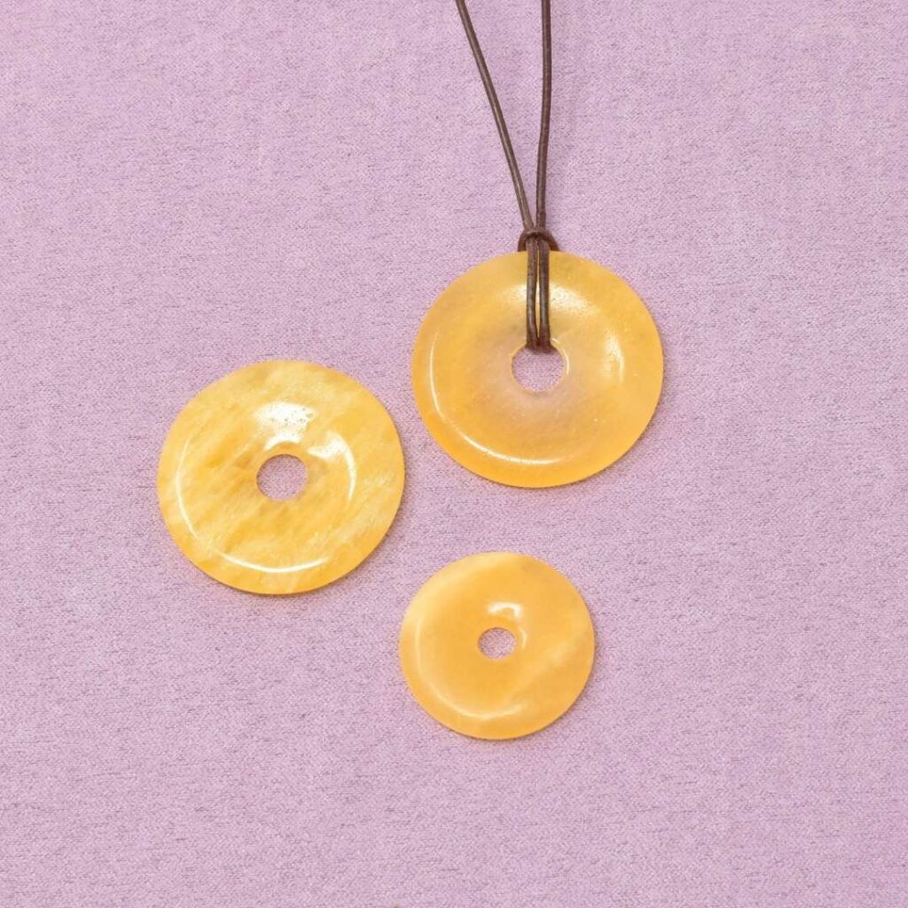 Orangencalcit Halskette Donut-Anhänger – Lebensfreude & neue Energie