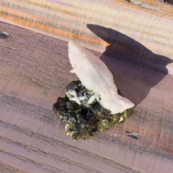 Onyx Freiform mit Pyrit – Bild 2