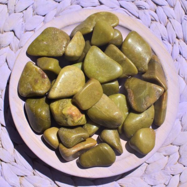 grüner Opal Trommelstein – Bild 3