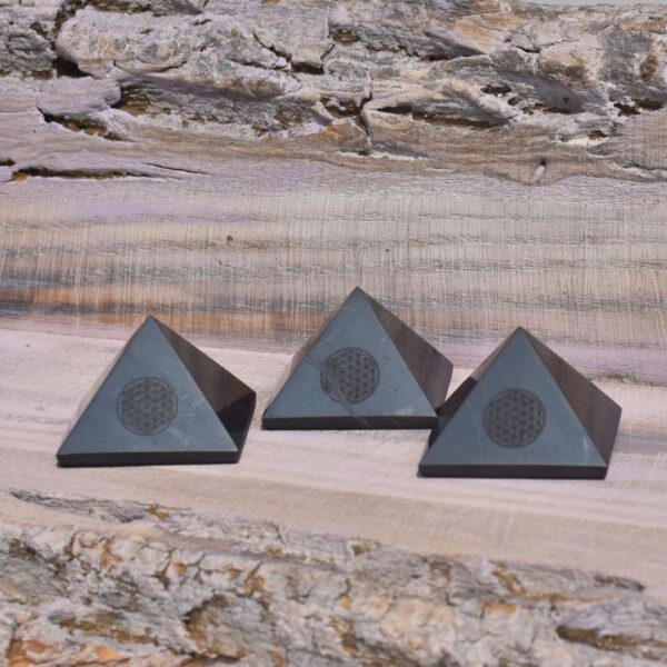 Schungit Pyramide - Blume des Lebens – Bild 3