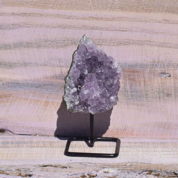 Amethyst Freiform auf Ständer – Bild 3