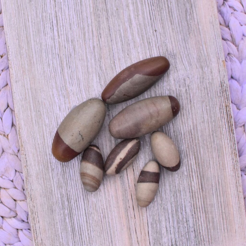 Shiva Lingam – Stein der Einheit und Transformation