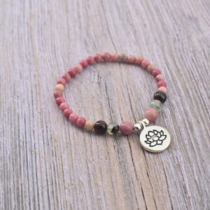 Venus – Herzensreise Energie Armband - 21 cm, Lotus geprägt auf Plättchen