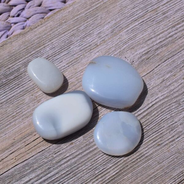 Chalcedon Handschmeichler – sanfte Kraft für Ausdruck & Vertrauen – Bild 2