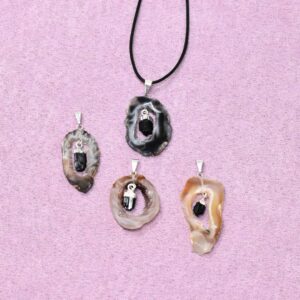 Achat Halskette Scheiben-Anhänger mit Turmalin – Schutz & Zentrierung