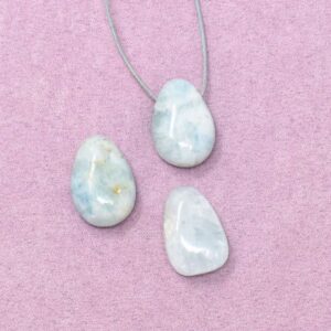 Aquamarin Halskette Tropfen-Anhänger – Mut & klare Worte