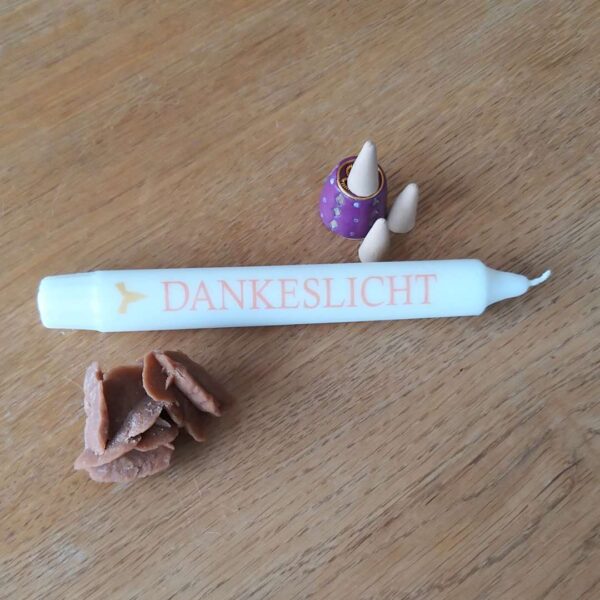 Zwischen Hell & Dunkel – Dein Dankeslicht-Ritual