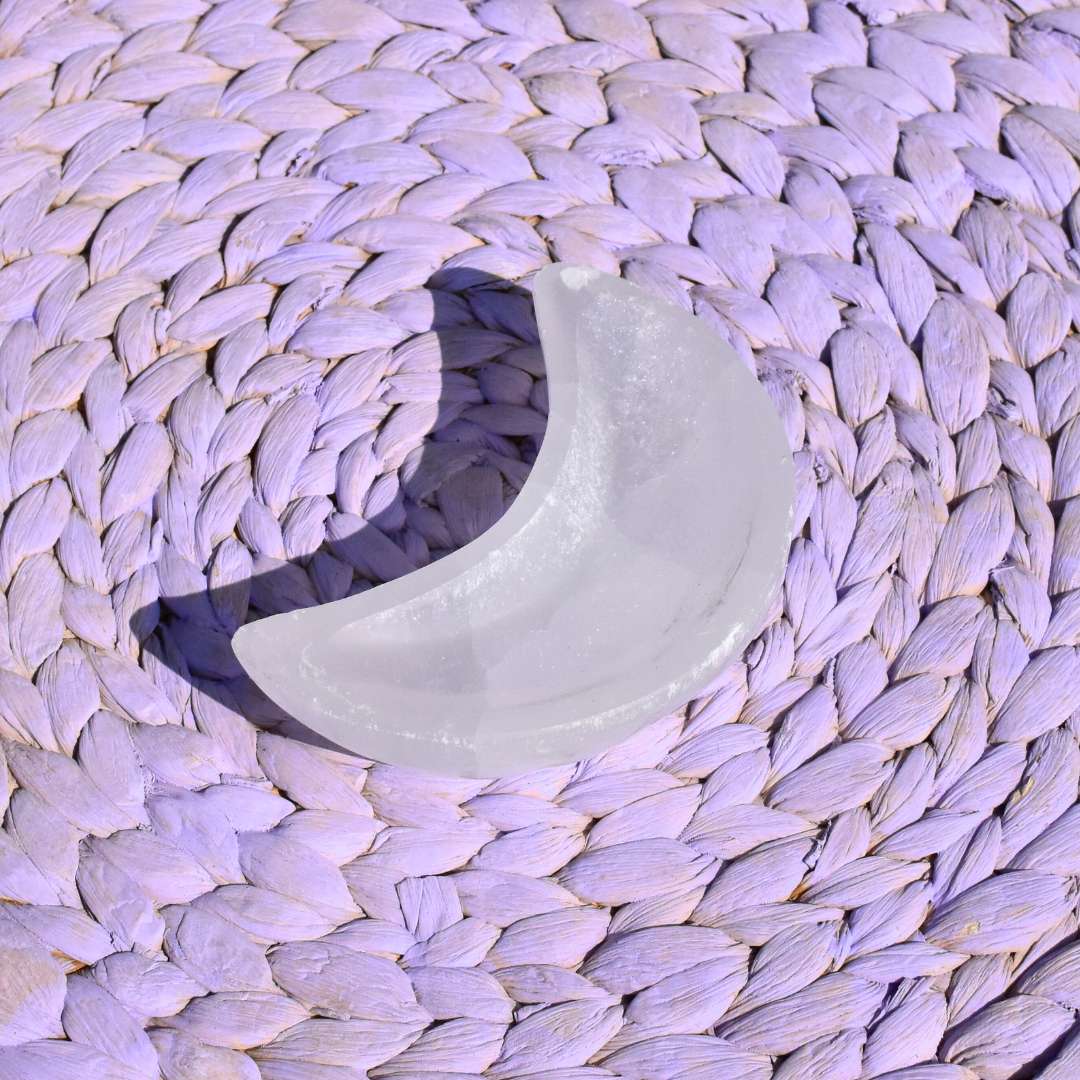 Selenit Schale "Mond" – Licht & innere Ruhe – Bild 3