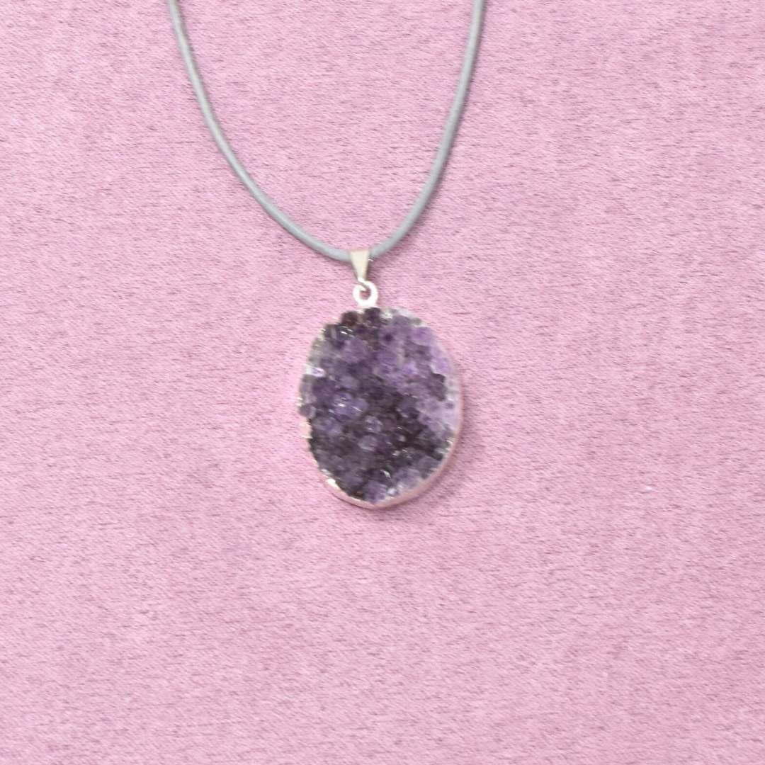 Amethyst Halskette Drusen-Anhänger – Ruhe & innere Klarheit – Bild 4