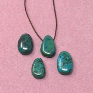 Chrysokoll Halskette Tropfen-Anhänger – Gefühle aussprechen & Herzensnähe