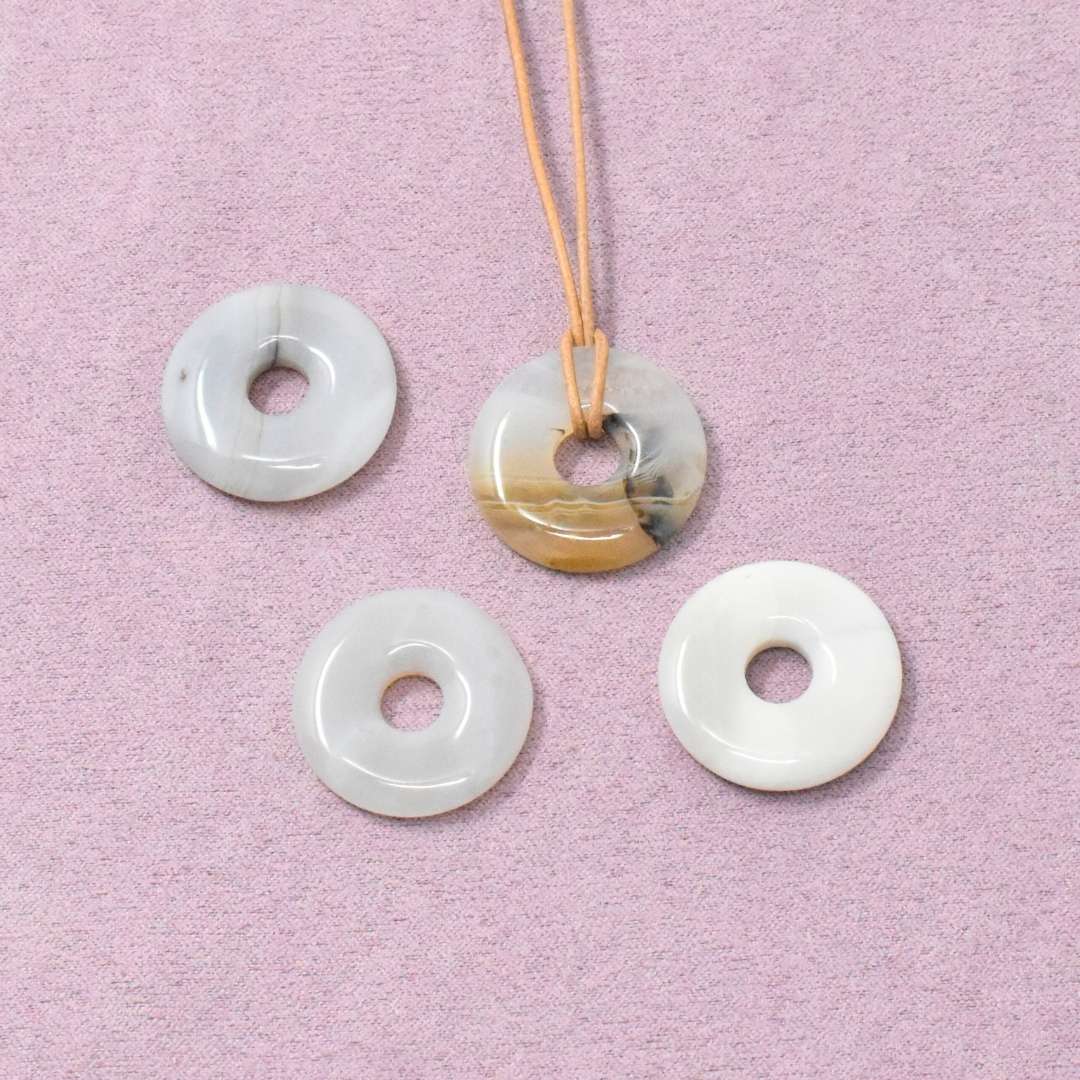 Friedensachat Halskette Donut-Anhänger – Vertrauen & innerer Frieden