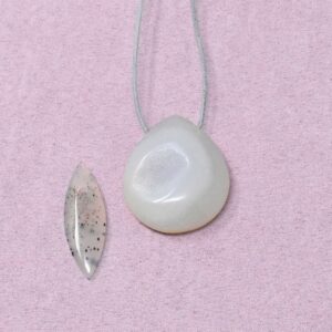 Friedensachat Halskette Freiform-Anhänger – Ruhe & innerer Weg