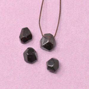 Granat Halskette Freiform-Anhänger – Selbstverwirklichung & neue Kraft