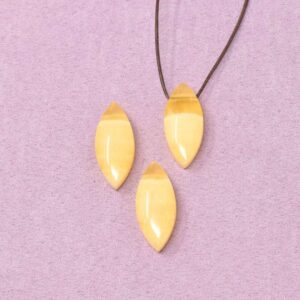 Orangencalcit Halskette Ellipsen-Anhänger – Ausgleich & ruhige Stärke