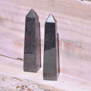 Hämatit Obelisk – Schutz, der dich aufrichtet