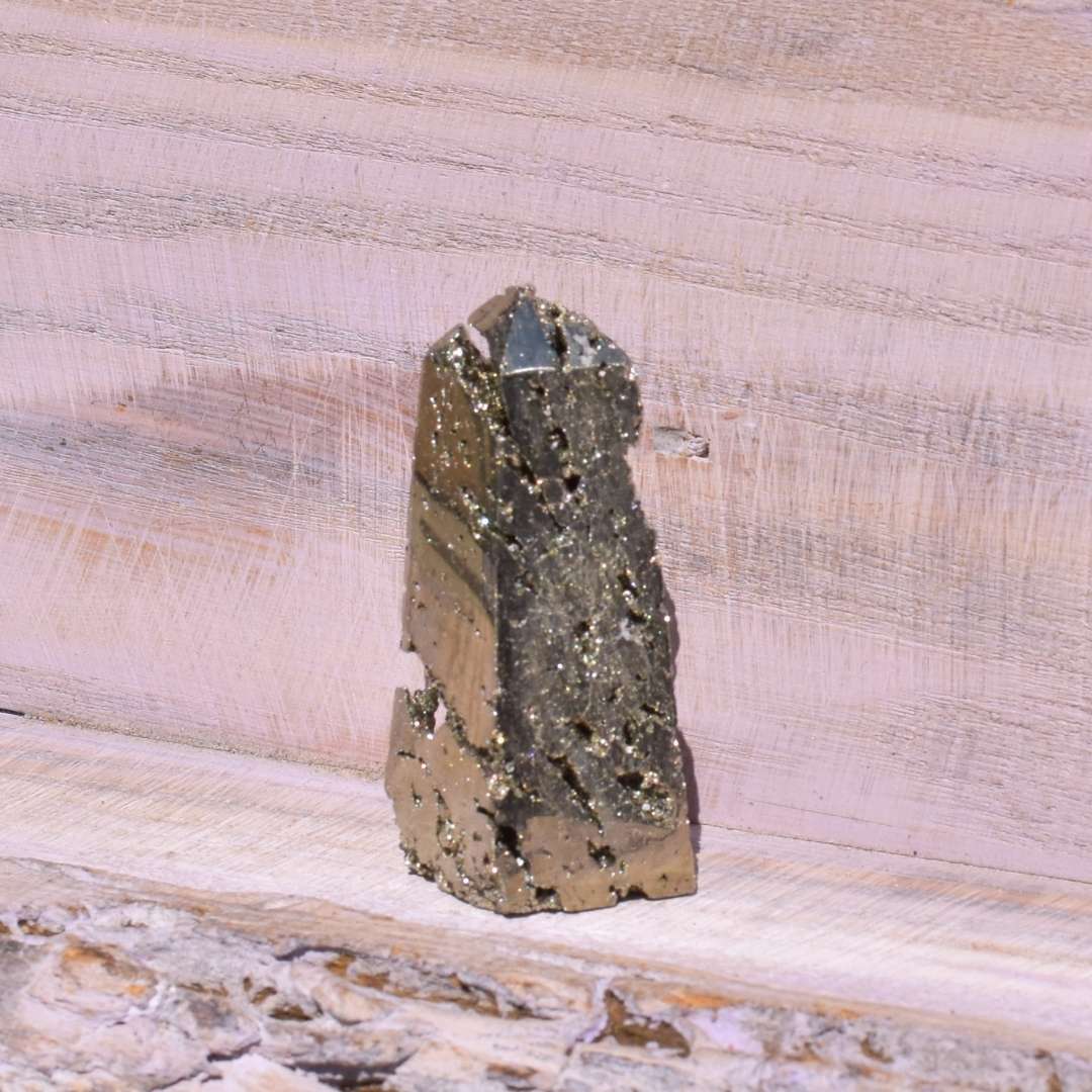 Pyrit Obelisk – Goldene Kraft für deine Ziele – Bild 3